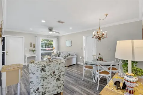 4207 34th Avenue Drive W Bradenton FL 34205
