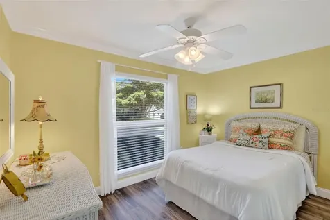 4207 34th Avenue Drive W Bradenton FL 34205