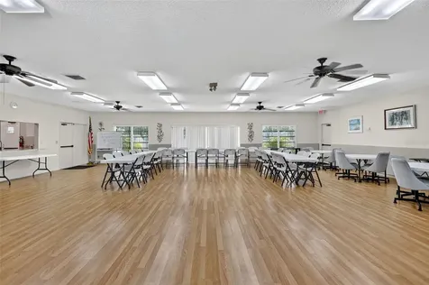4207 34th Avenue Drive W Bradenton FL 34205
