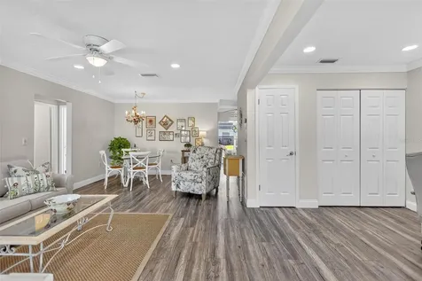 4207 34th Avenue Drive W Bradenton FL 34205