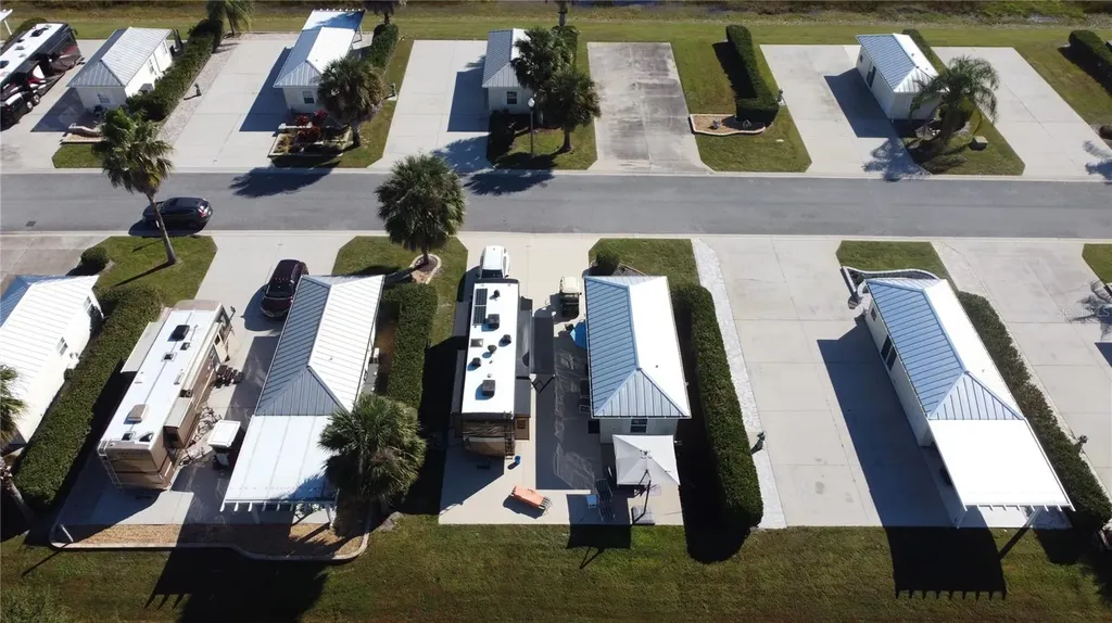 9594 SE 47th Way Webster FL 33597