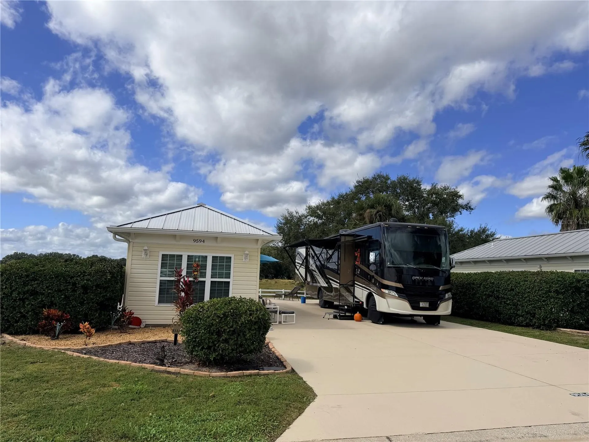 9594 SE 47th Way Webster FL 33597