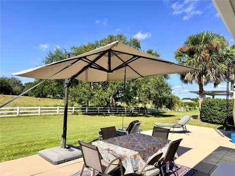 9594 SE 47th Way Webster FL 33597