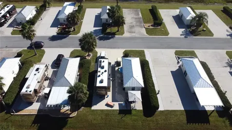 9594 SE 47th Way Webster FL 33597