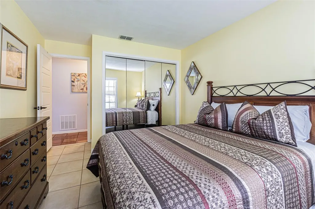 5427 Villa D'este Court Wesley Chapel FL 33543