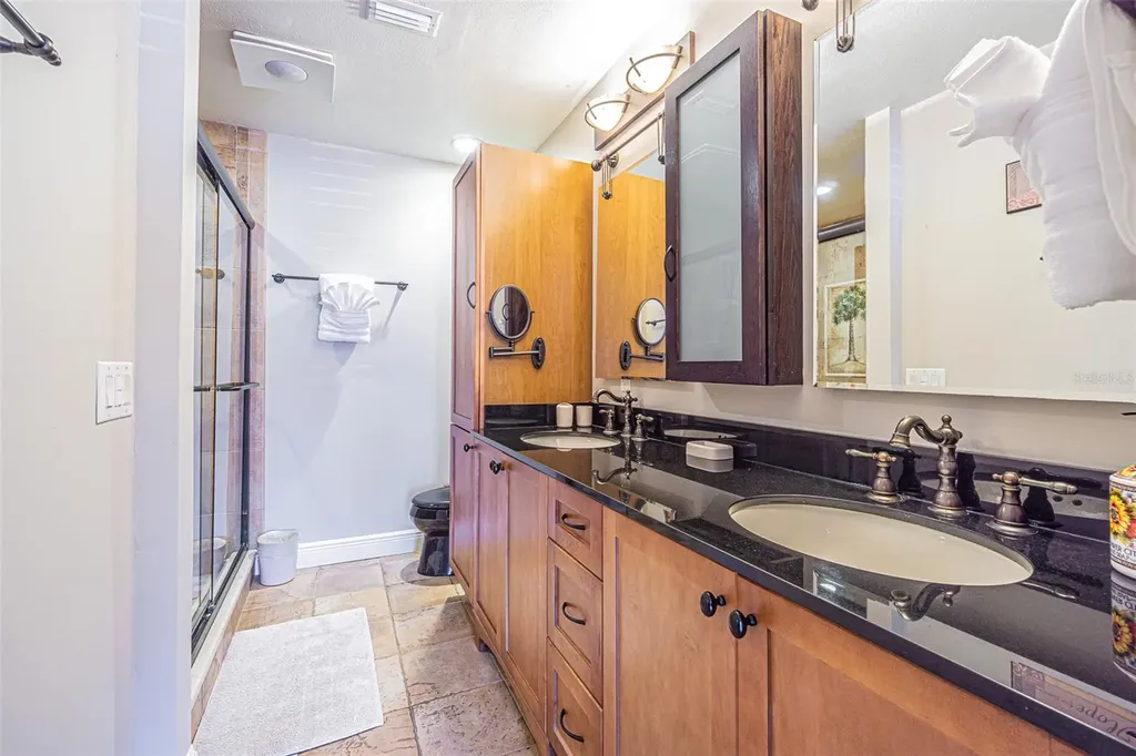 5427 Villa D'este Court Wesley Chapel FL 33543