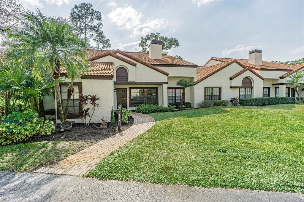 5427 Villa D'este Court Wesley Chapel FL 33543