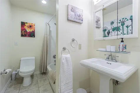 5427 Villa D'este Court Wesley Chapel FL 33543