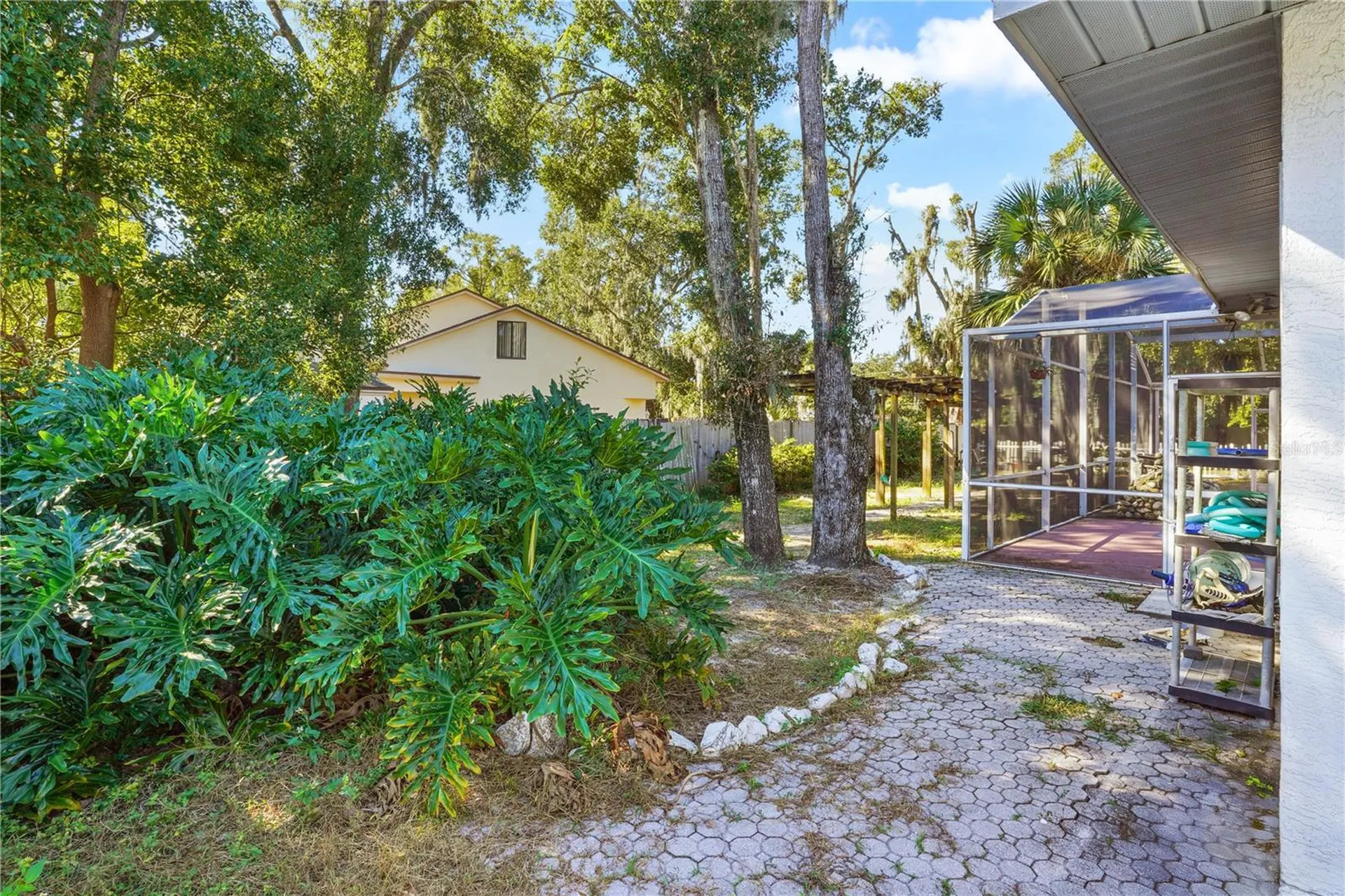 2286 Lake Francis Drive Apopka FL 32712
