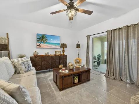439 Annabelle Way Davenport FL 33837