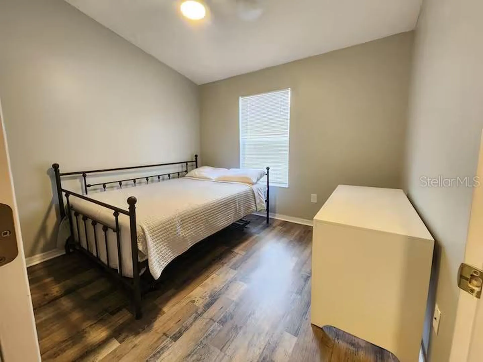 1211 Haddington Way Wesley Chapel FL 33543
