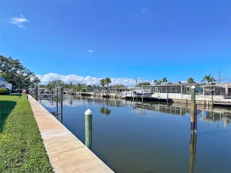 9811 Hernando Court Bradenton FL 34210