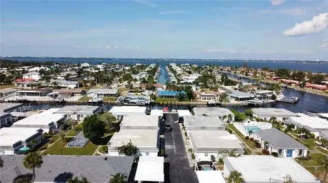 9811 Hernando Court Bradenton FL 34210