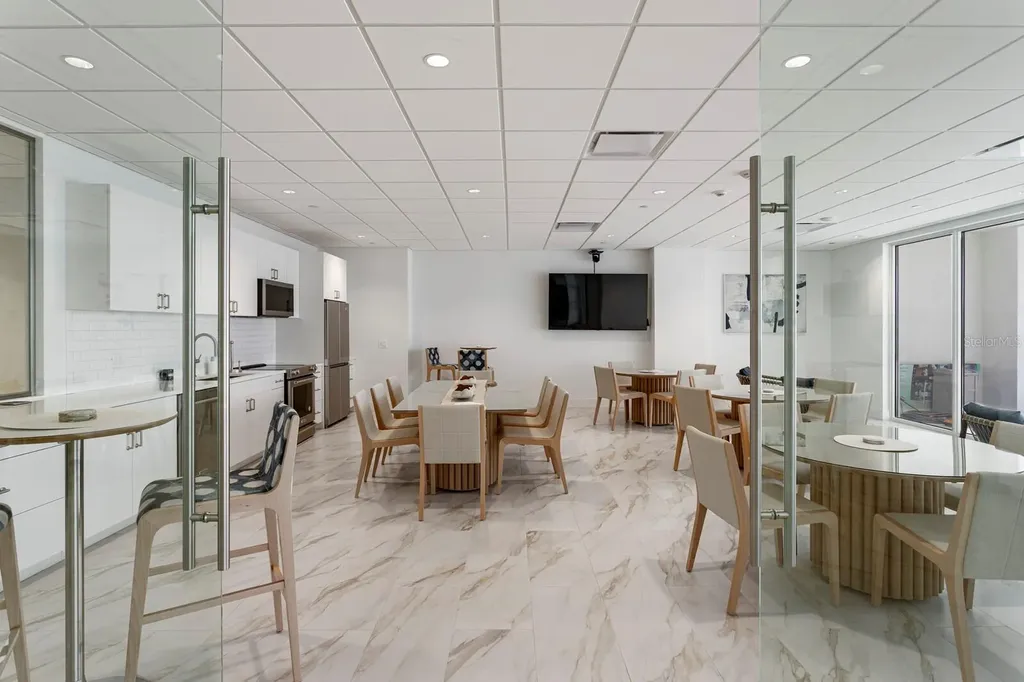 1750 Benjamin Franklin Drive Sarasota FL 34236