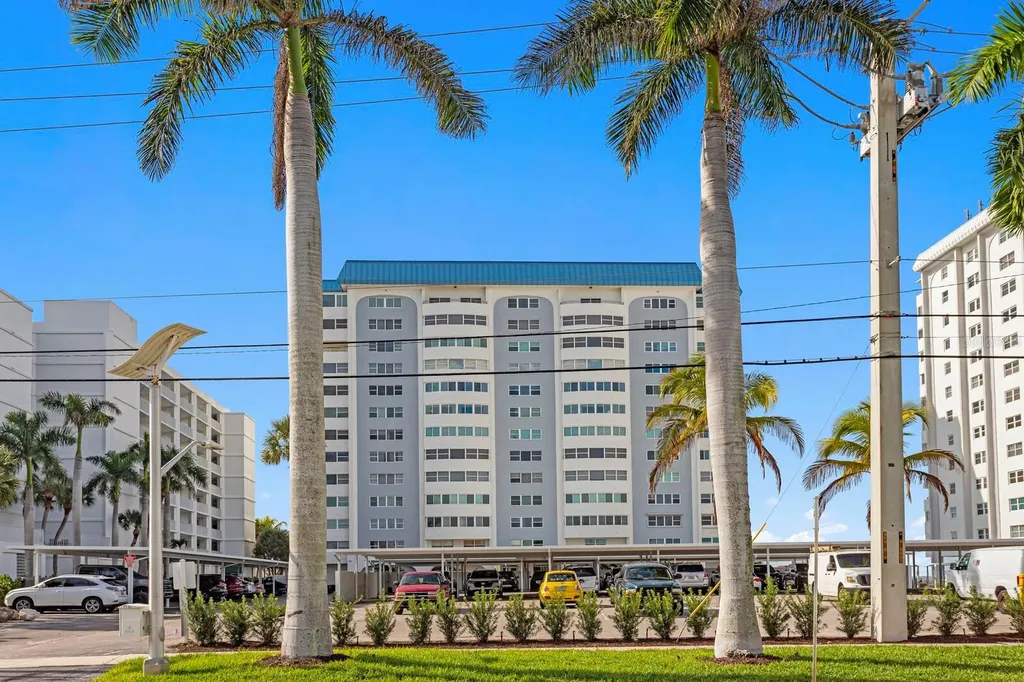 1750 Benjamin Franklin Drive Sarasota FL 34236