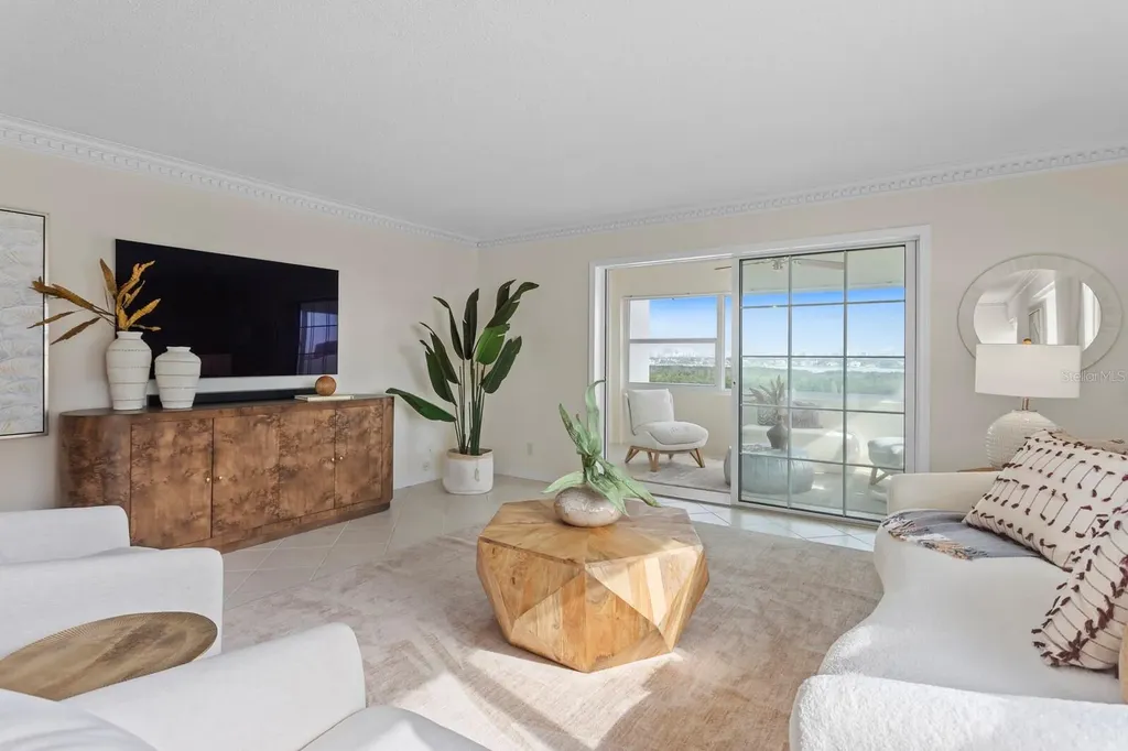 1750 Benjamin Franklin Drive Sarasota FL 34236