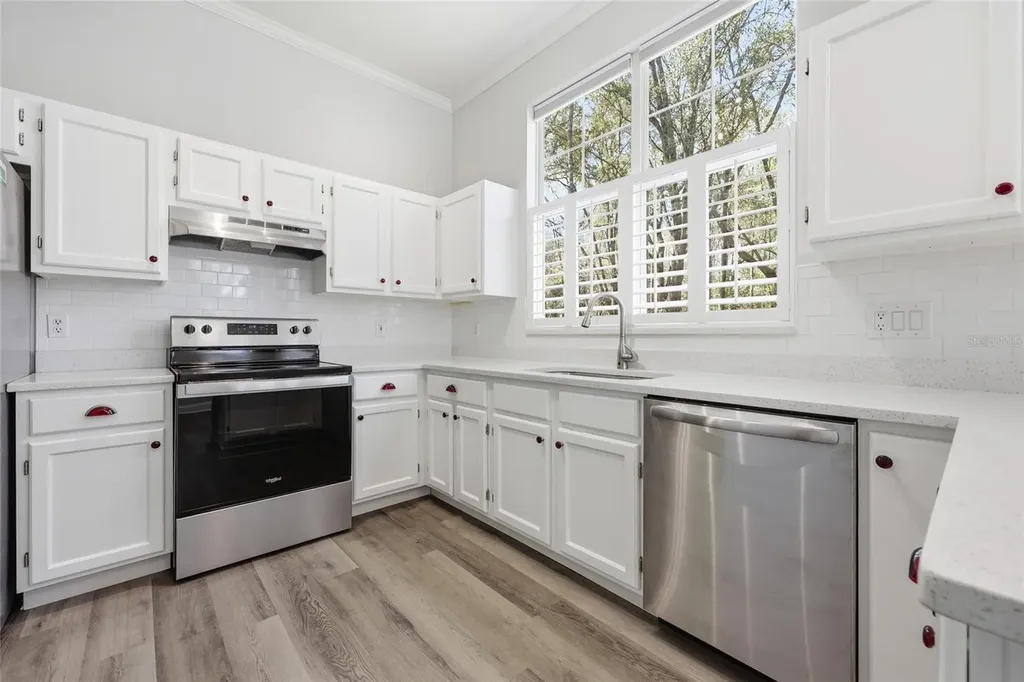 10067 SW 52nd Road Gainesville FL 32608