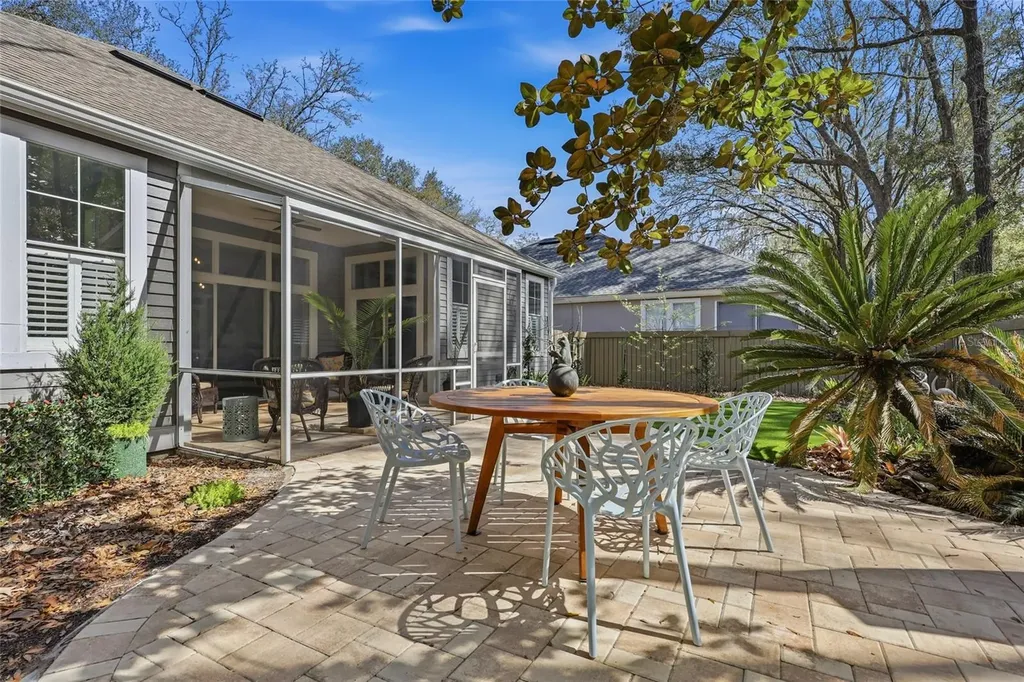 10067 SW 52nd Road Gainesville FL 32608