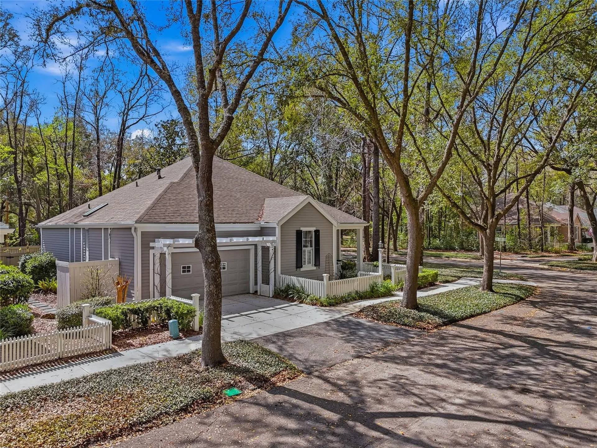 10067 SW 52nd Road Gainesville FL 32608