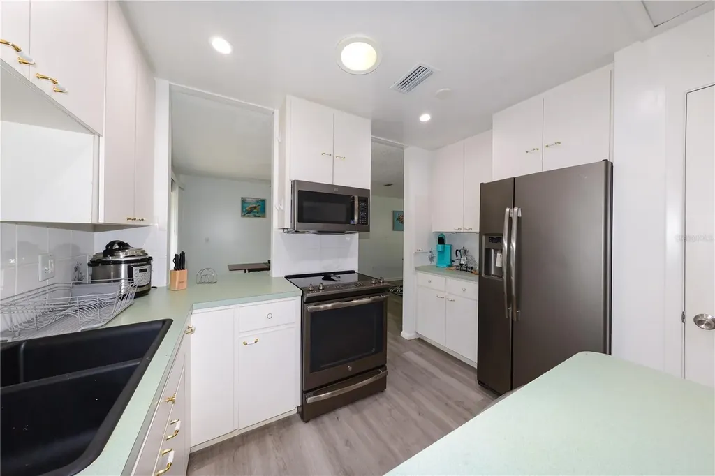 124 Caddy Road Rotonda West FL 33947