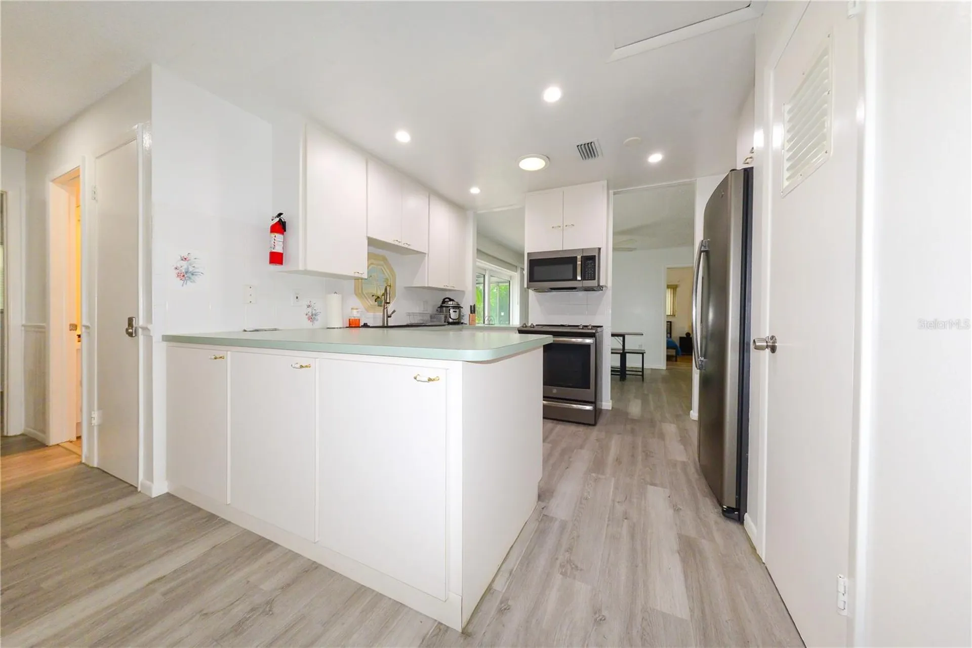 124 Caddy Road Rotonda West FL 33947