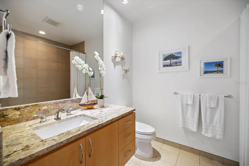 1739 Cherokee Drive Sarasota FL 34239