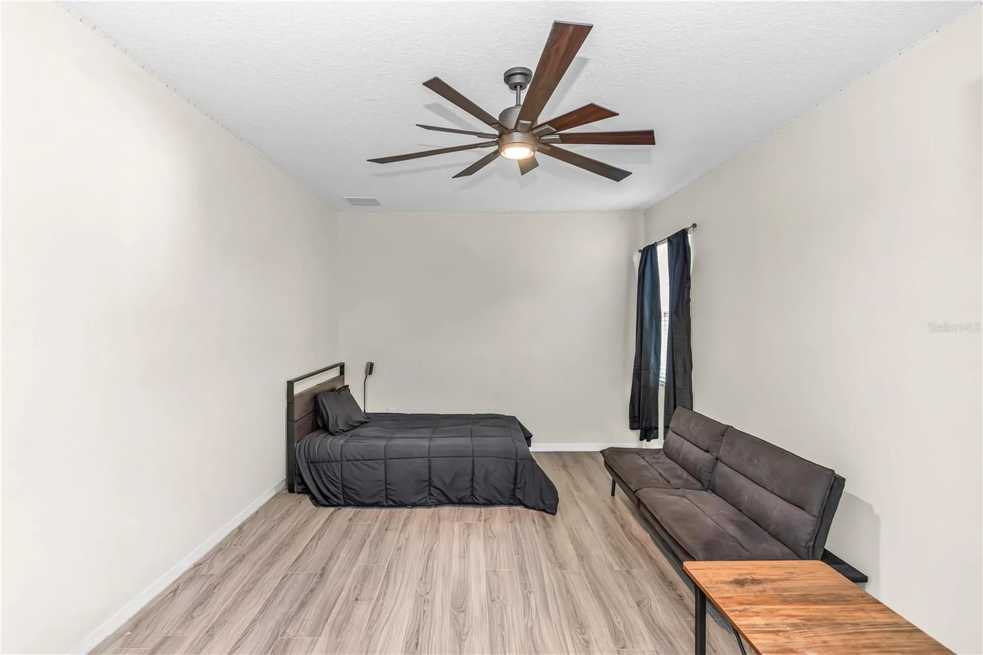 3301 Bethpage Loop Mount Dora FL 32757