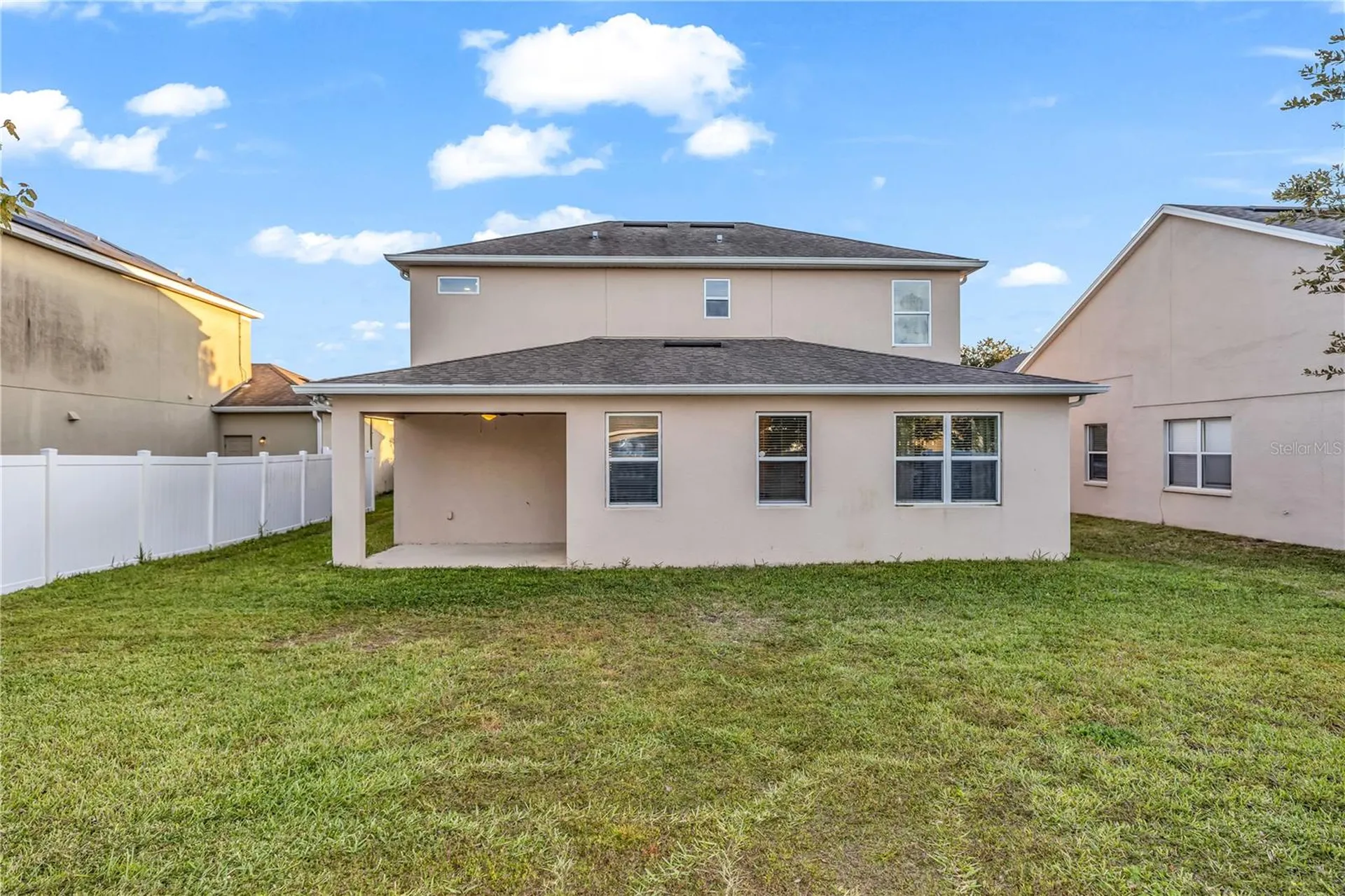 3301 Bethpage Loop Mount Dora FL 32757