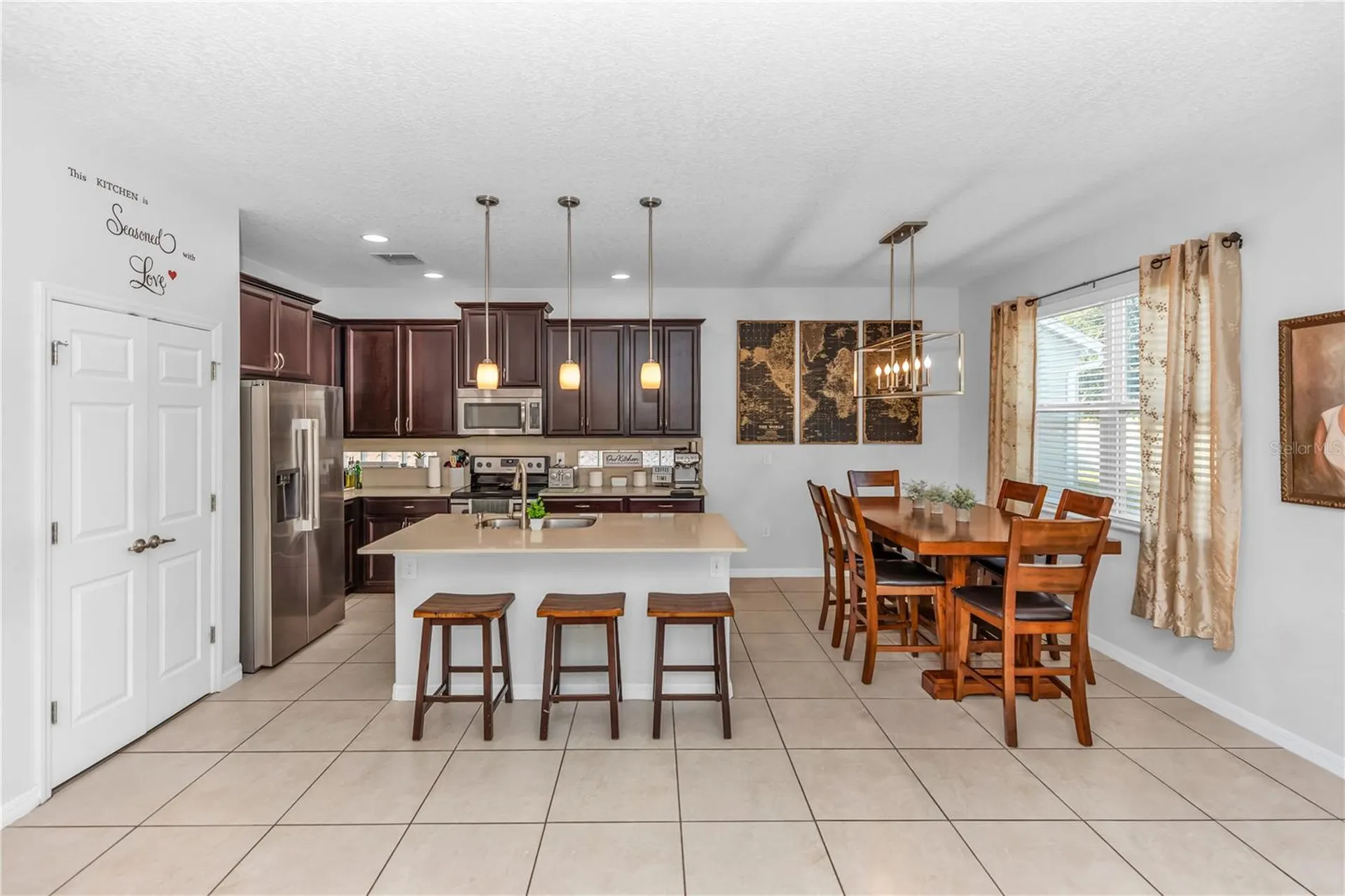 3301 Bethpage Loop Mount Dora FL 32757
