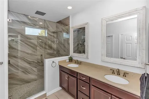 3301 Bethpage Loop Mount Dora FL 32757