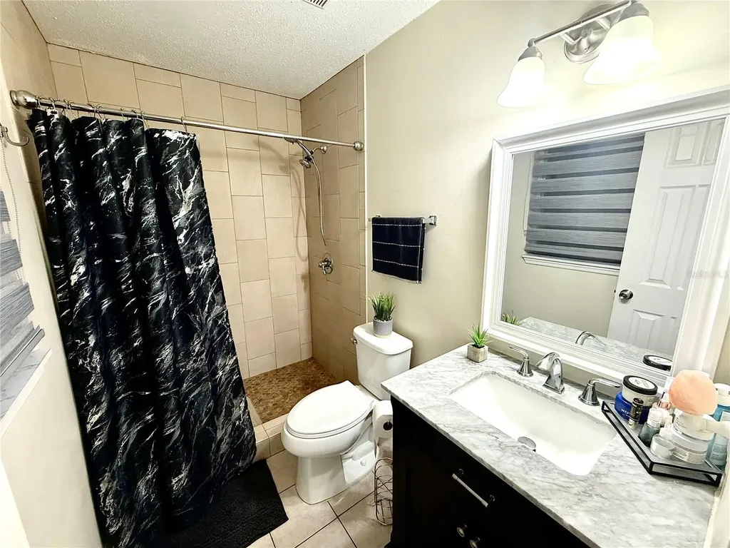 5515 NW 27th Terrace Gainesville FL 32653