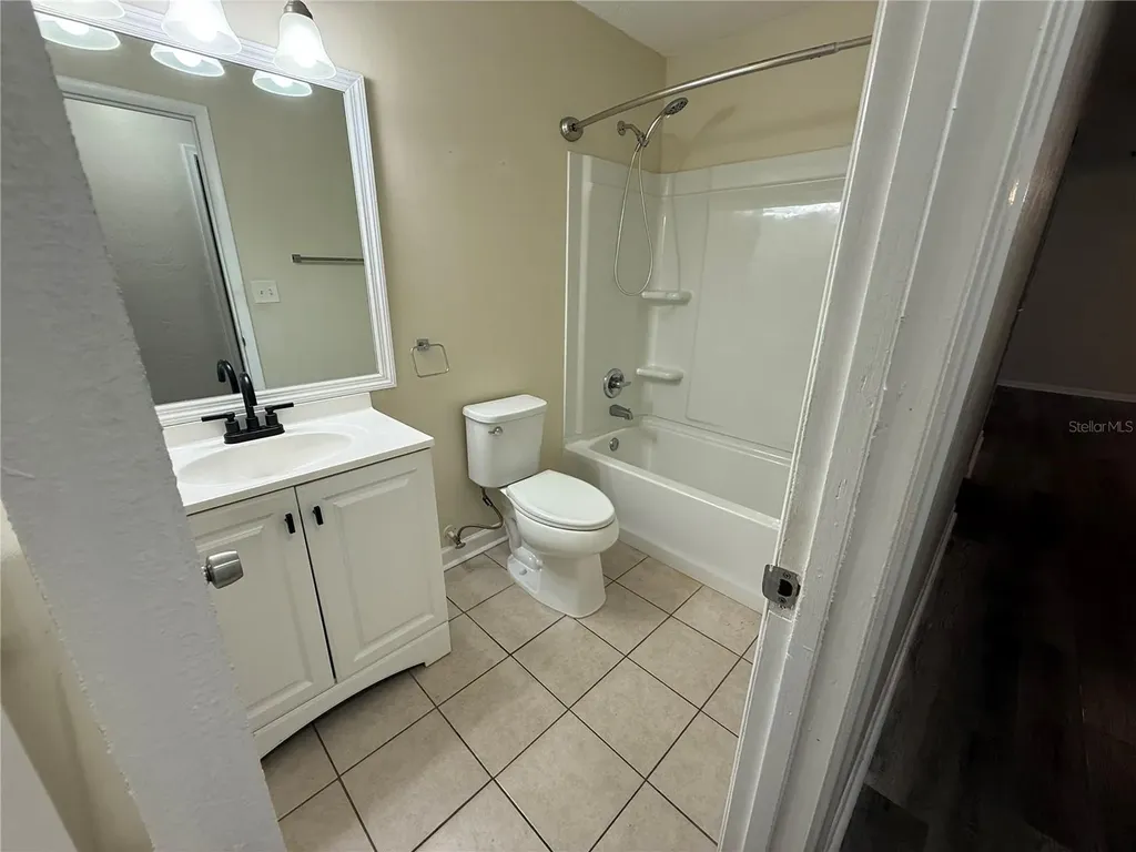 5515 NW 27th Terrace Gainesville FL 32653