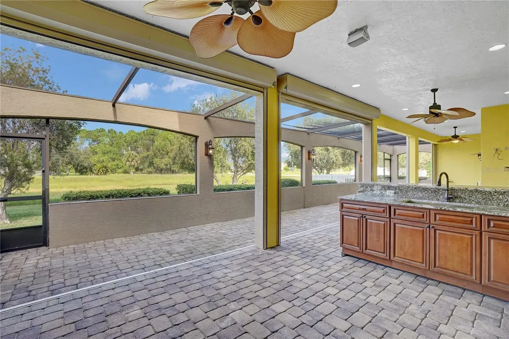 5811 NW Blue Bonnet Court Port St Lucie FL 34986