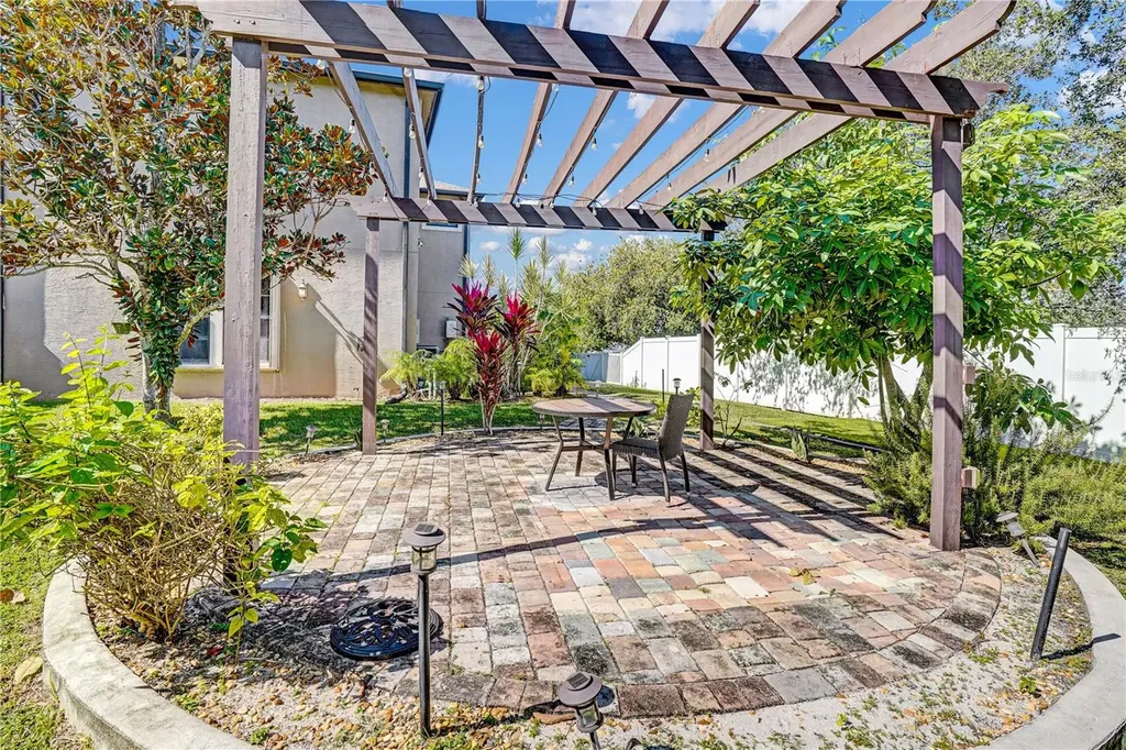 5811 NW Blue Bonnet Court Port St Lucie FL 34986