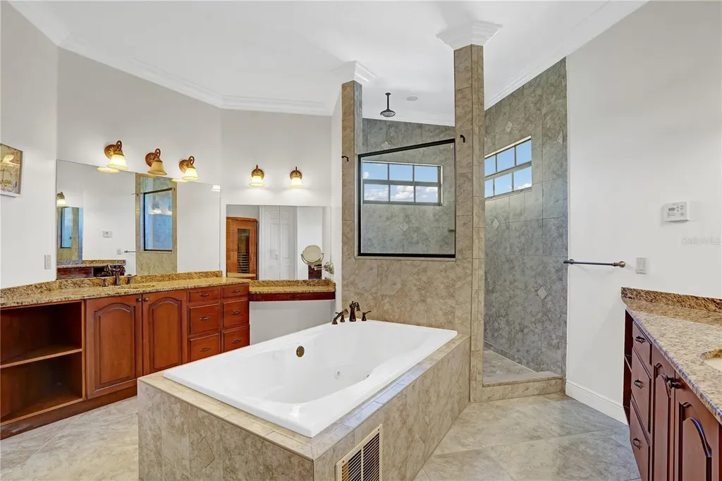 5811 NW Blue Bonnet Court Port St Lucie FL 34986