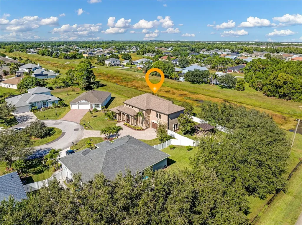 5811 NW Blue Bonnet Court Port St Lucie FL 34986