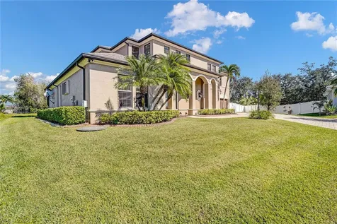 5811 NW Blue Bonnet Court Port St Lucie FL 34986