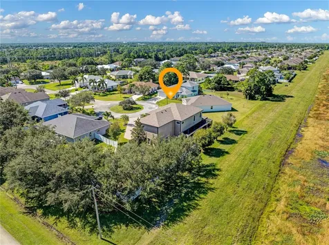 5811 NW Blue Bonnet Court Port St Lucie FL 34986