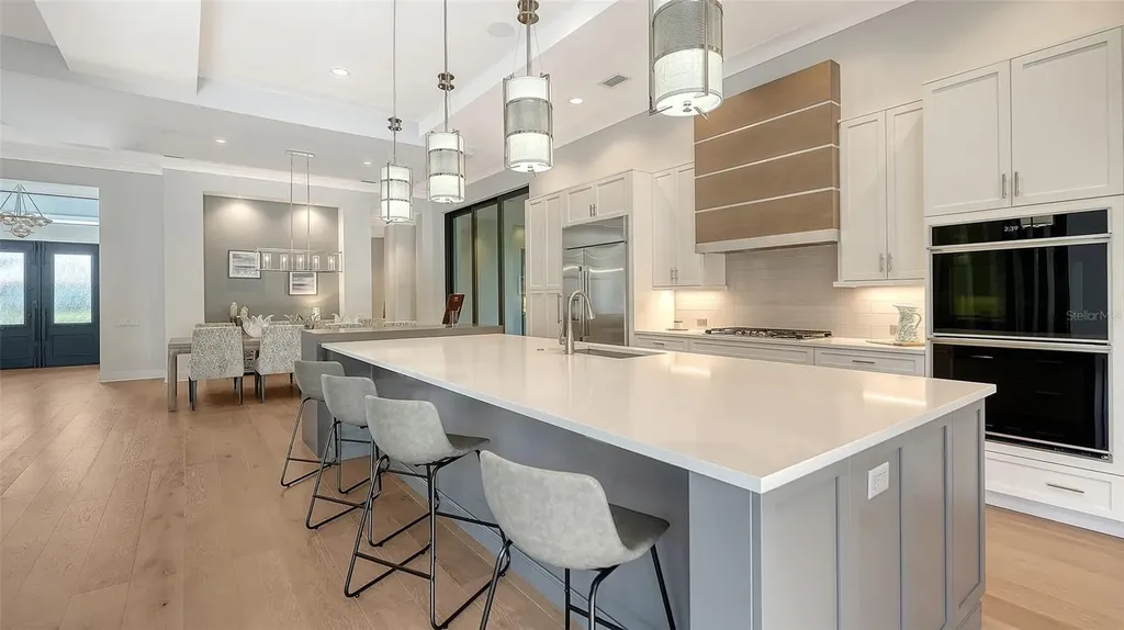 9224 Starry Night Avenue Sarasota FL 34241