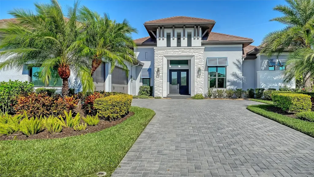 9224 Starry Night Avenue Sarasota FL 34241