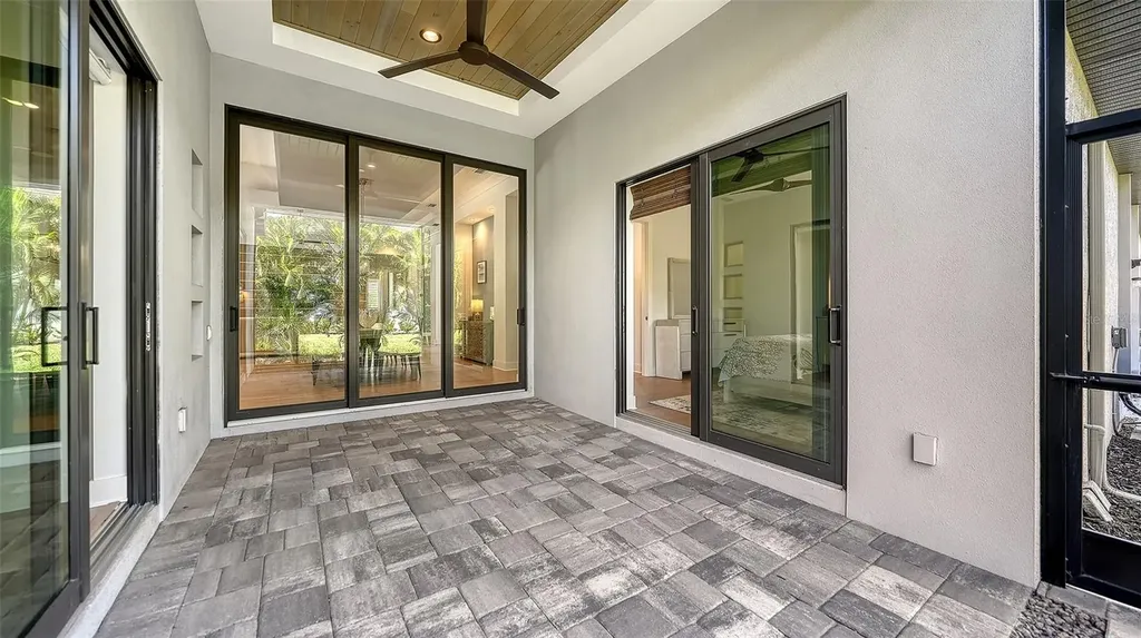 9224 Starry Night Avenue Sarasota FL 34241
