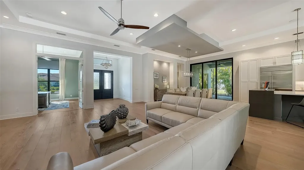 9224 Starry Night Avenue Sarasota FL 34241