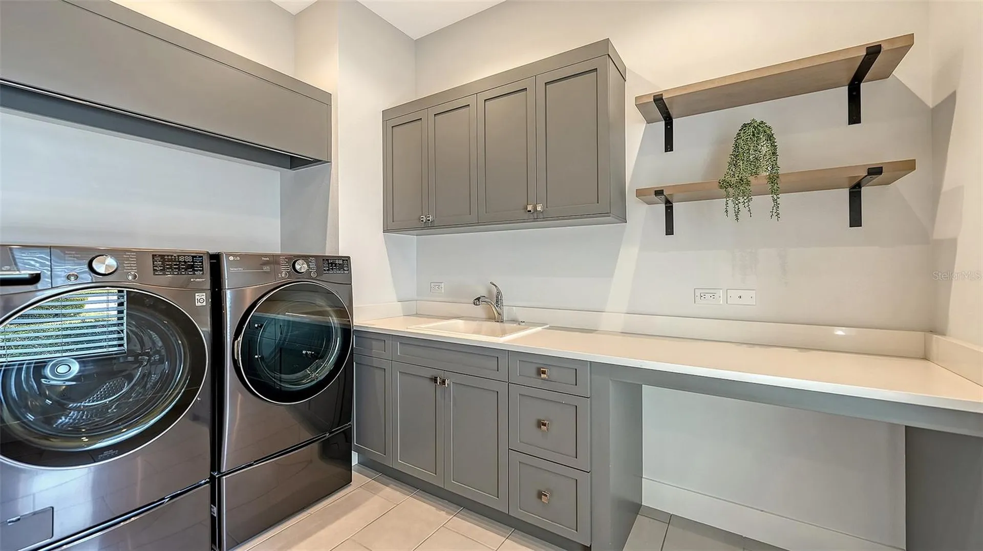 9224 Starry Night Avenue Sarasota FL 34241