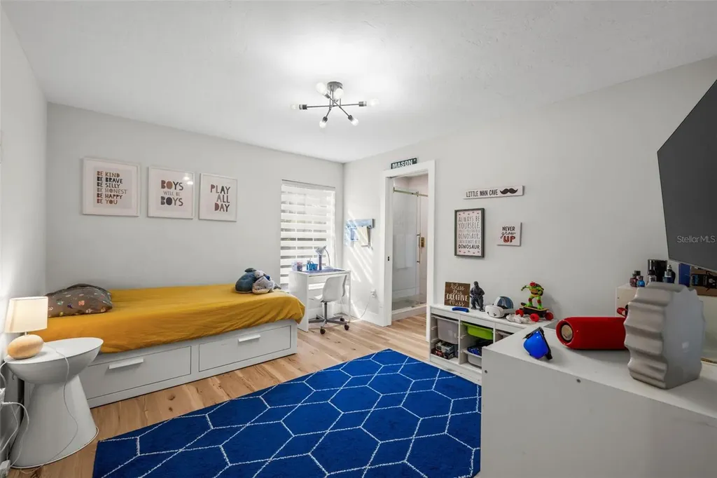 4252 Boswell Place Sarasota FL 34241