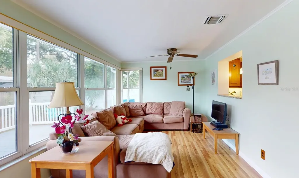 1618 Tuscola Road Clearwater FL 33756