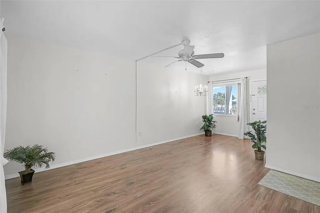 5940 Easy Street Bradenton FL 34207