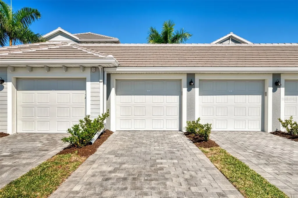 12520 Galapagos Court Venice FL 34293