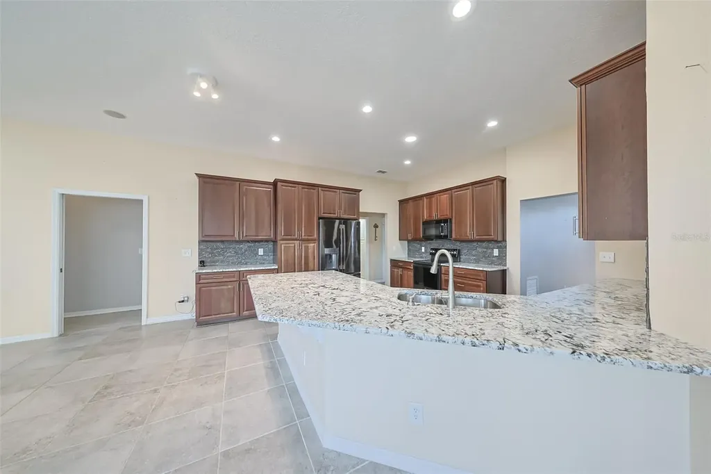 2320 Platinum Drive Sun City Center FL 33573