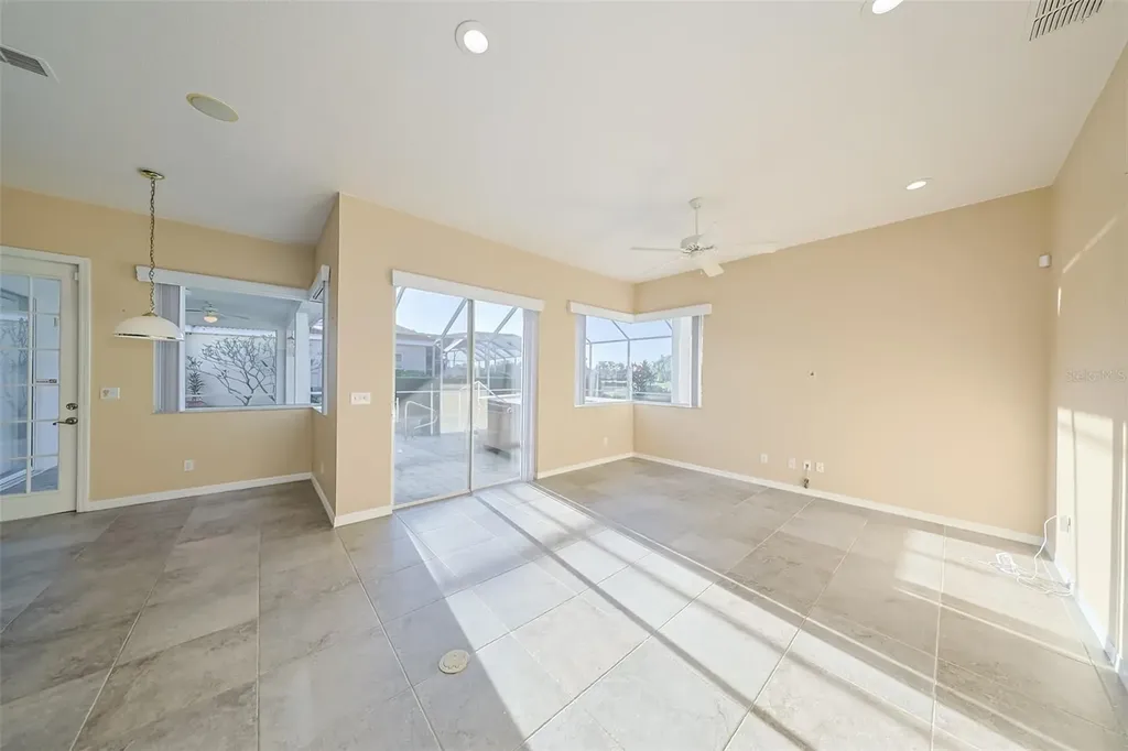 2320 Platinum Drive Sun City Center FL 33573