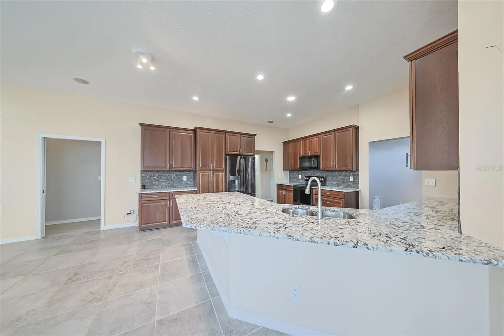 2320 Platinum Drive Sun City Center FL 33573